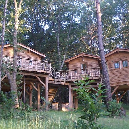 Les Cabanes Du Tertre Urval Buitenkant foto