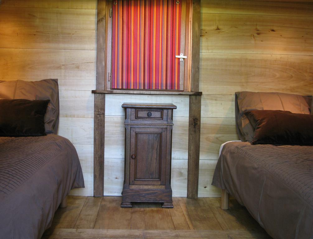 Les Cabanes Du Tertre Urval Kamer foto