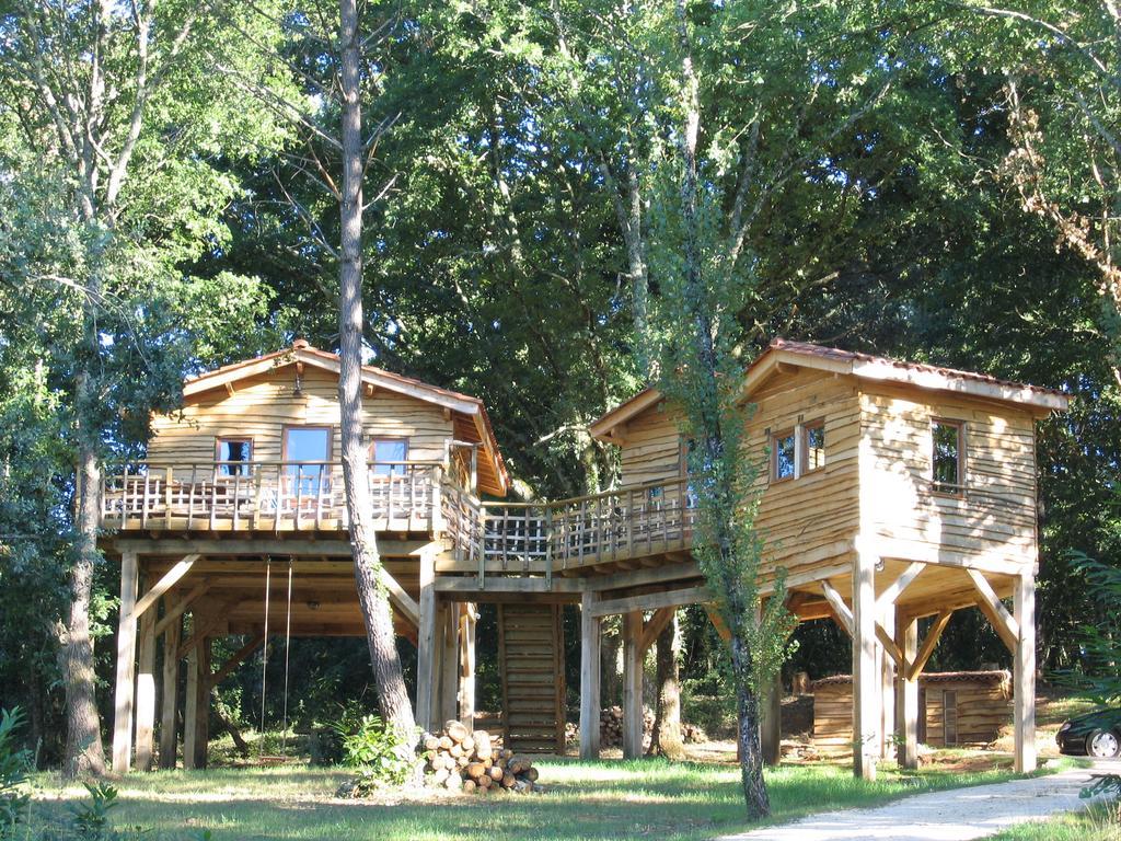Les Cabanes Du Tertre Urval Buitenkant foto